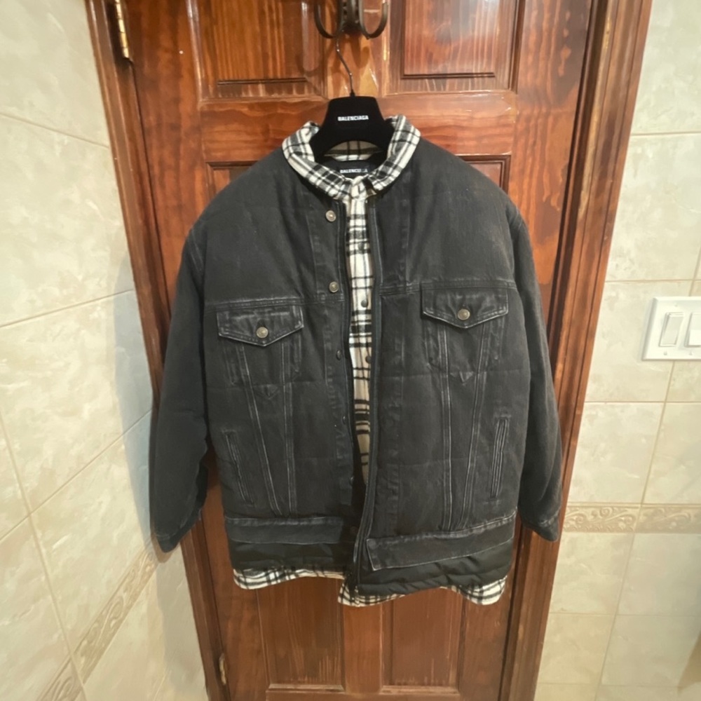 Balenciaga triple layer out wear coat